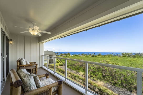 Beautiful views from upstairs lanai - Kona Hawai'i vacation rentals