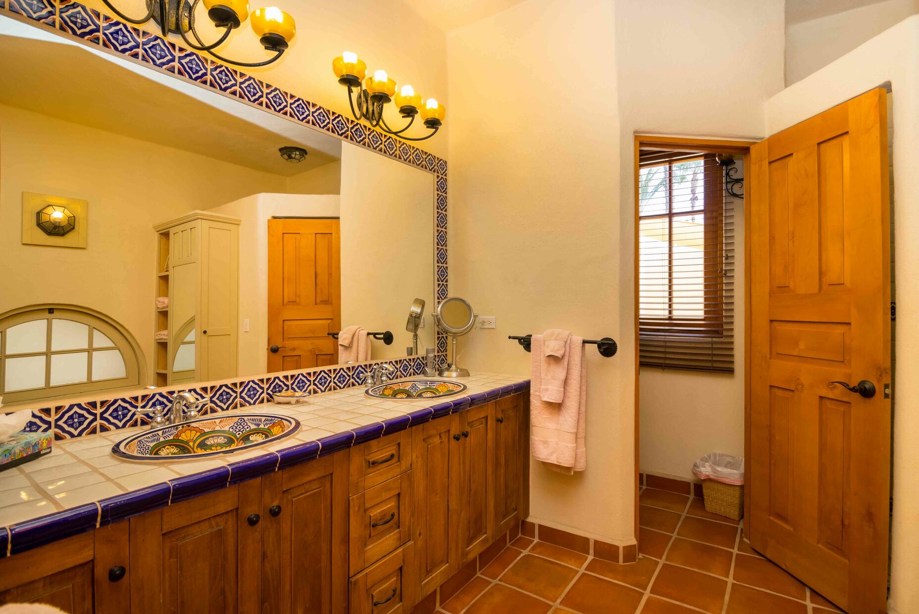 Full Downstairs bathroom, shower, sinks, Vanity Mirror