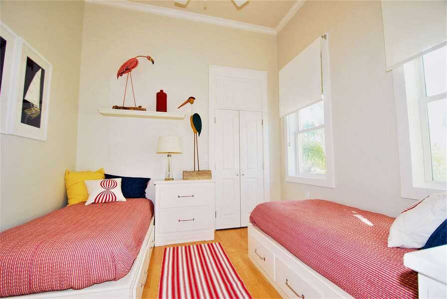 Third bedroom with two twin size beds