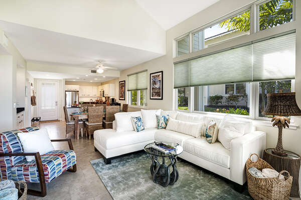 Open and spacious living area in our kona hawaii vacation rentals