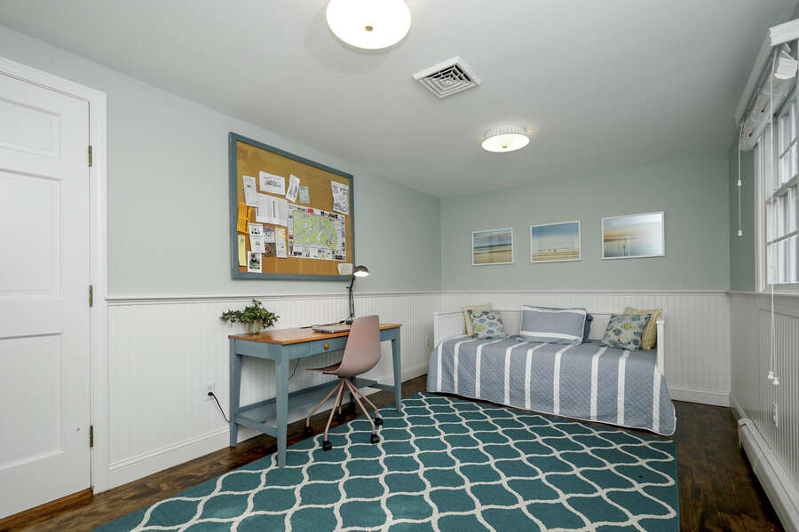 Office and twin bed - 40 Tip Cart Chatham Cape Cod - New England Vacation Rentals