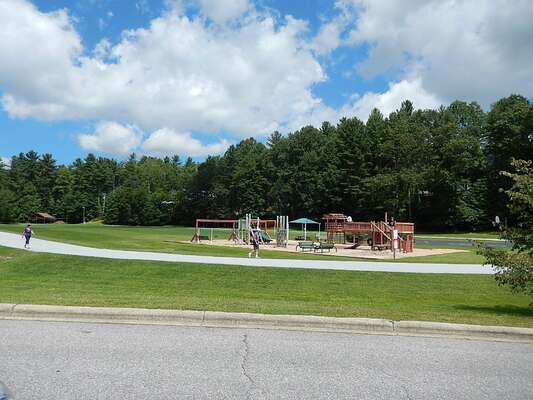 Sapphire Valley Amenities: Playground, Basketball Court, Track, Picnic Tables, Charcoal Grills