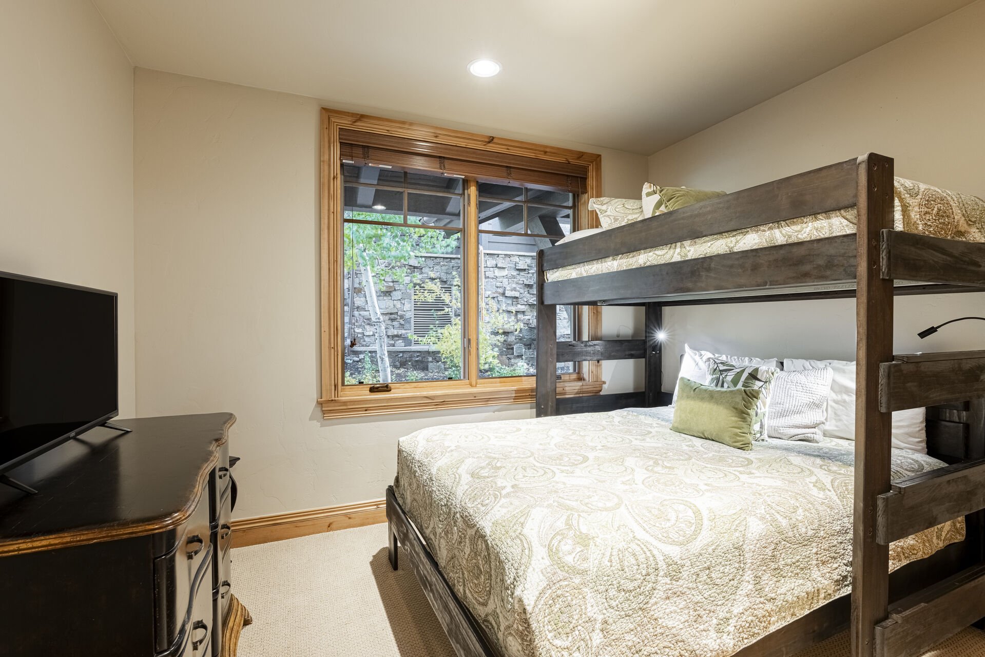 Bedroom 4 - Bunk Room - Twin over Queen Bunk Beds, Smart TV and Private Bath