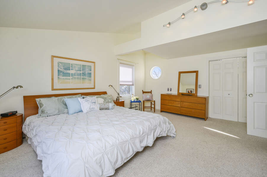 2nd floor master bedroom with king bed-67 The Cornfield Chatham Cape Cod - New England Vacation Rentals