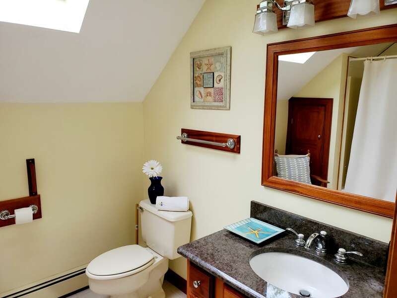 Upper Level Full Bathroom - Welcome to Chatham Tides! 335 Meeting House Rd- Chatham- New England Vacation Rentals