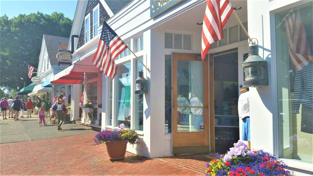 Downtown Chatham- New England Vacation Rentals