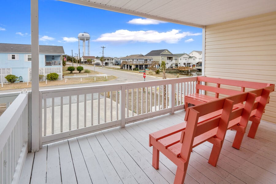 Miracle on 34th - vacation home in Cherry Grove, North Myrtle Beach | porch 3 | Thomas Beach Vacations