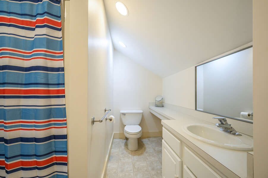 2nd Floor Hall Bathroom #2 ( over garage)- 9 Reliance Way Harwich Cape Cod - New England Vacation Rentals-#BookNEVRDirectNormasCapeEscape