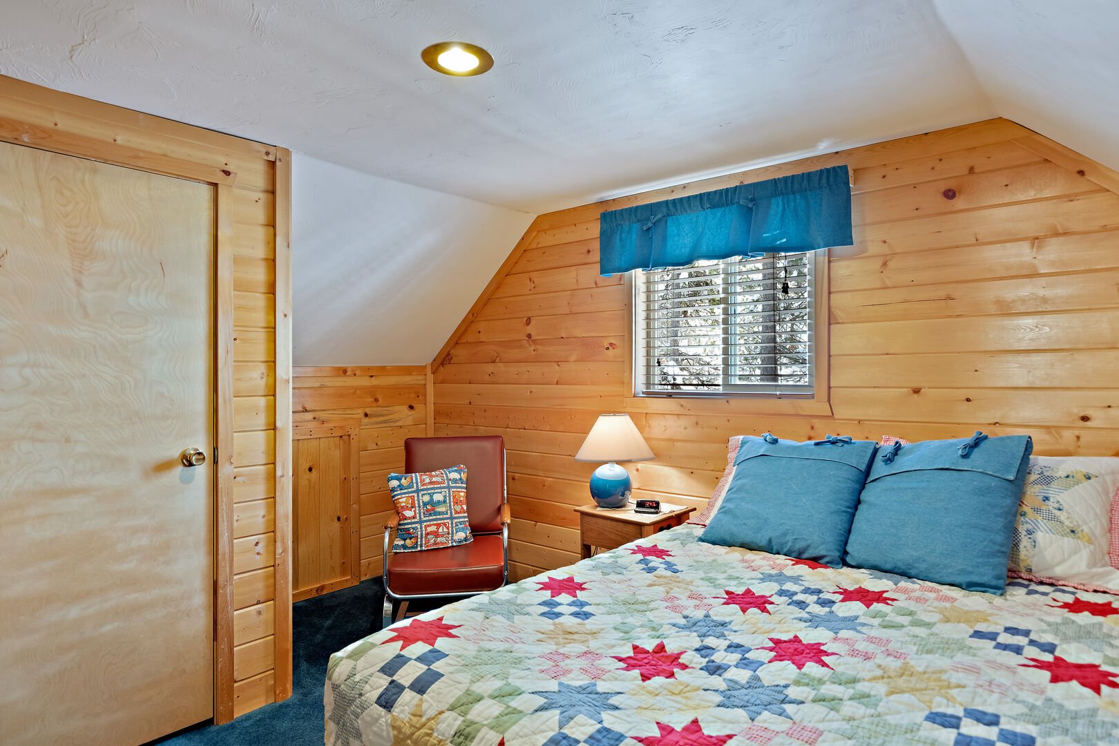Restoration Pines ~ bedroom #2 on upper level w/ queen bed and private entrance to shared bathroom