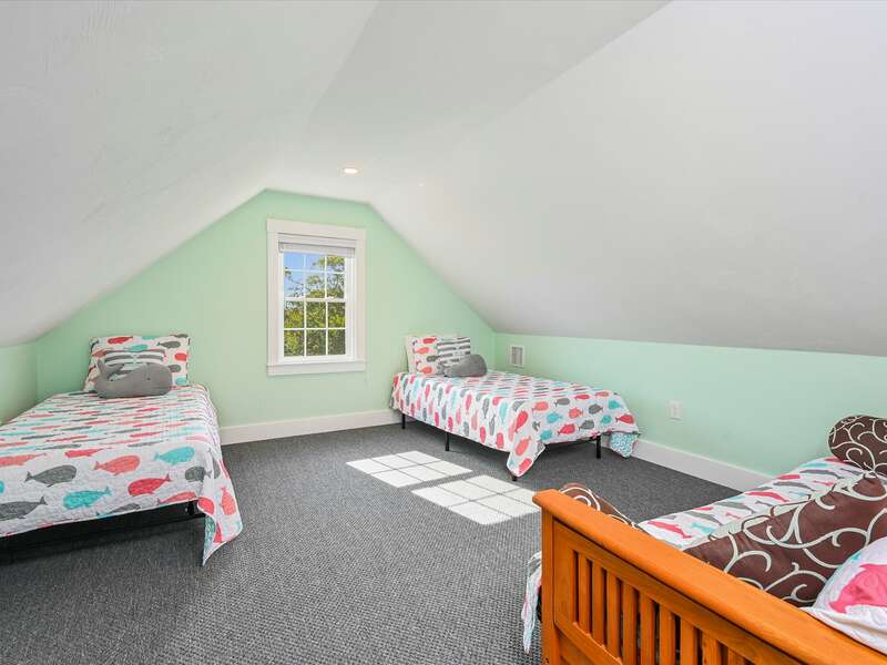 3rd floor extra sleep 2 twin beds. - 58 Depot St, Dennisport , New England Vacation Rentals