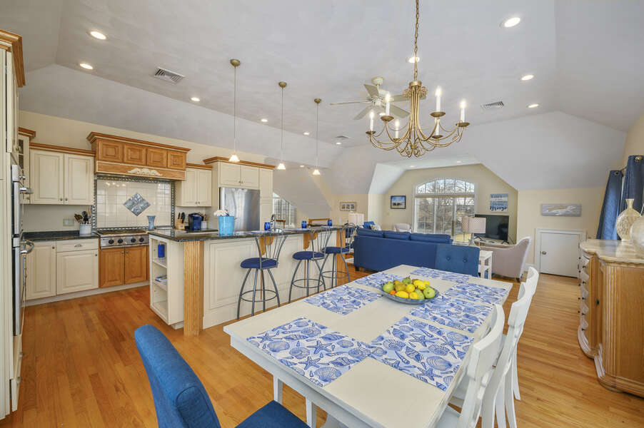 Open dining and living! 306 Millway Barnstable