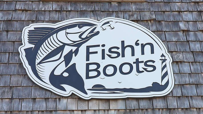 SA34D Fish 'N Boots