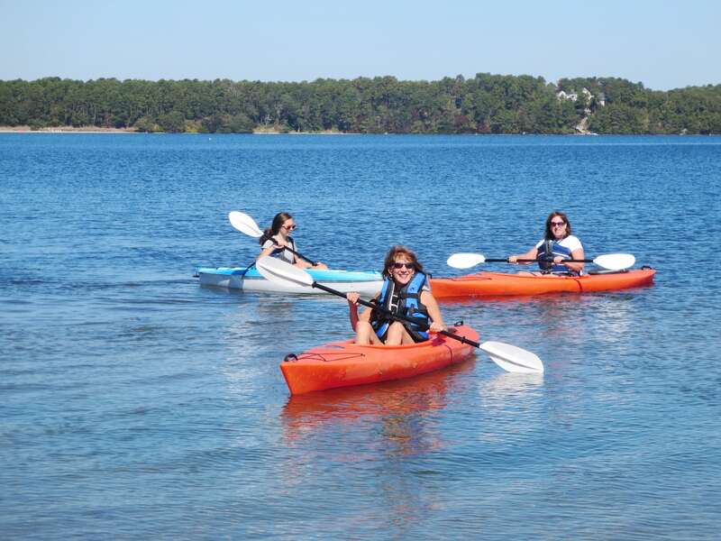 Enjoy a afternoon of Kayaking on the pond. Harwich, Cape Cod, New England Vacation Rentals.