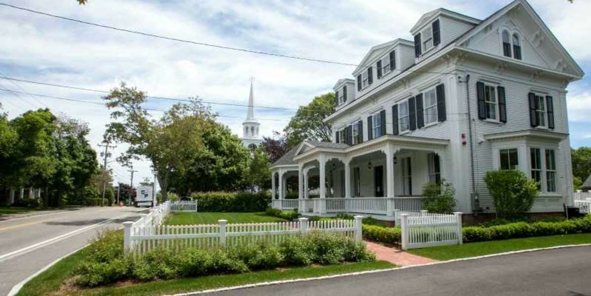 525 Route 28, Harwich Port, Cape Cod, New England Vacation Rentals