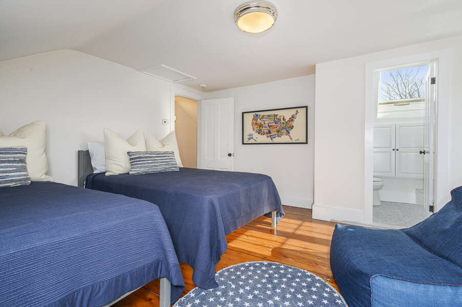 Bedroom #2 en-suite bathroom, 2 double beds, bean bag chair. 530 Route 28 Harwich Port, Cape Cod, New England Vacation Rentals