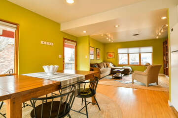 Beautiful Kitchen and Dining Area Moab Lodging
