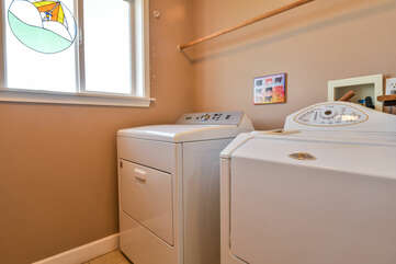 Washer and dryer on the main level.