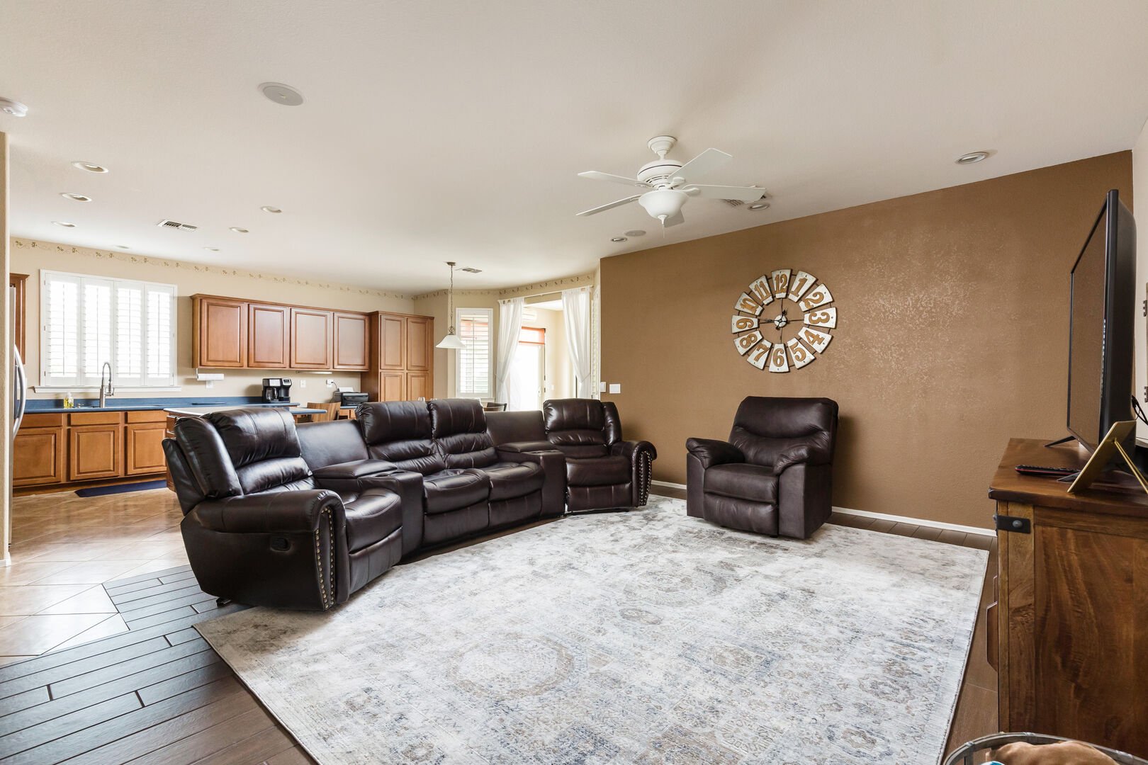 Family room, comfortable seating abound!