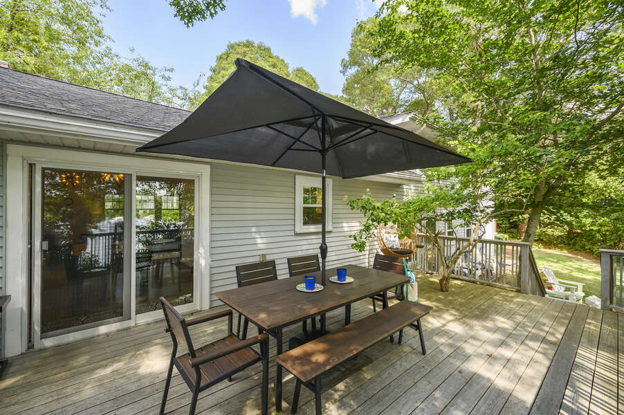 Great outdoor space - 46 Holly Point Road Centerville Cape Cod