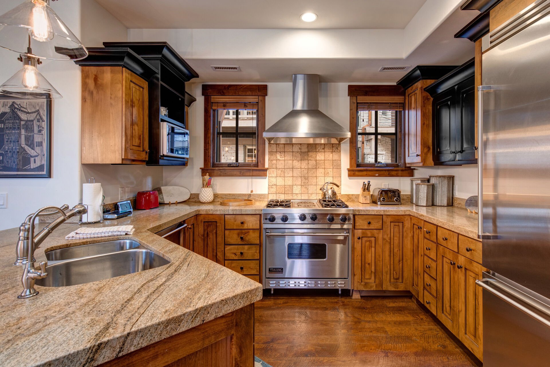 Fully Equipped Gourmet Kitchen with Viking Appliances and Hardwood Floors