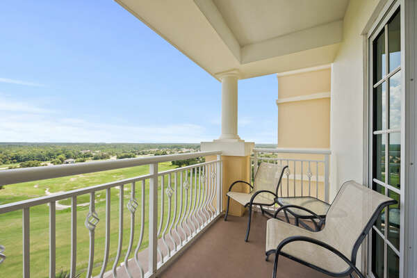 The shaded balcony makes the sunny views so much more enjoyable, don't you think?