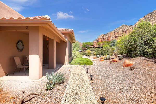 Entryway with Red Rock Views
