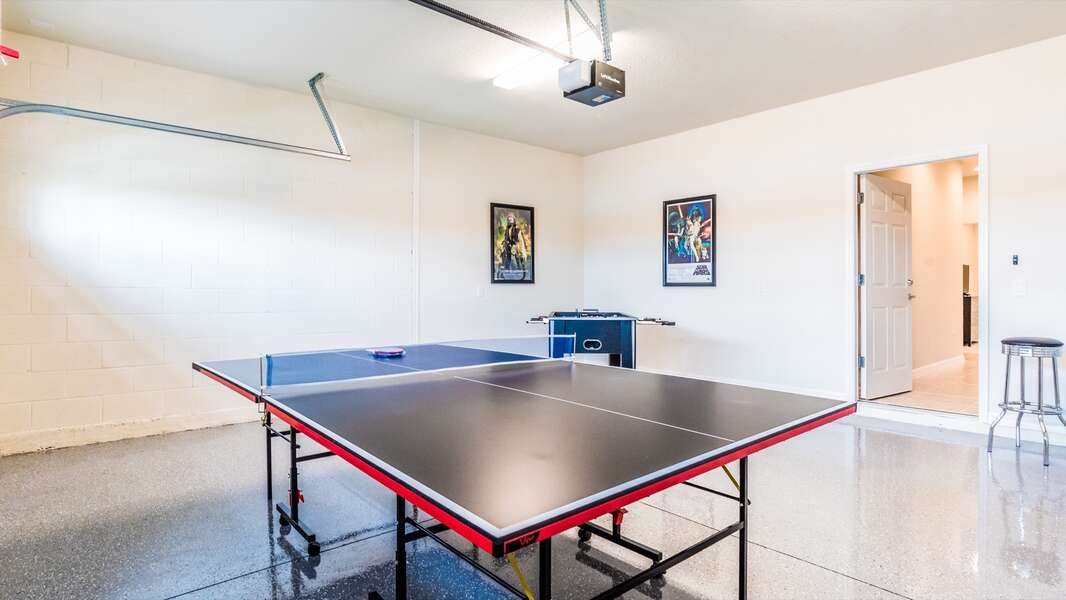 Game Room
Ping Pong Table