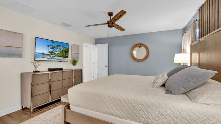 Master King Bedroom 1 (Angle)
50