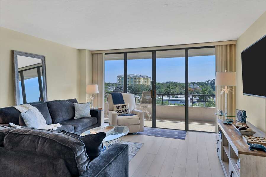 Living Room with view of intracoastal