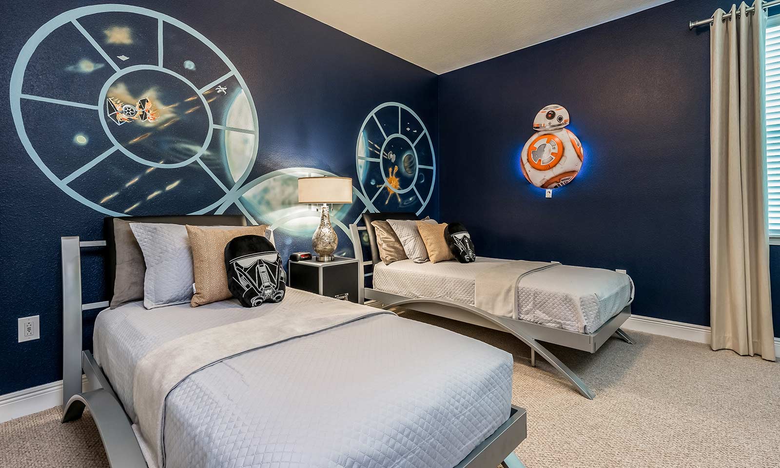 [amenities:themed-bedroom:1] Themed Bedroom