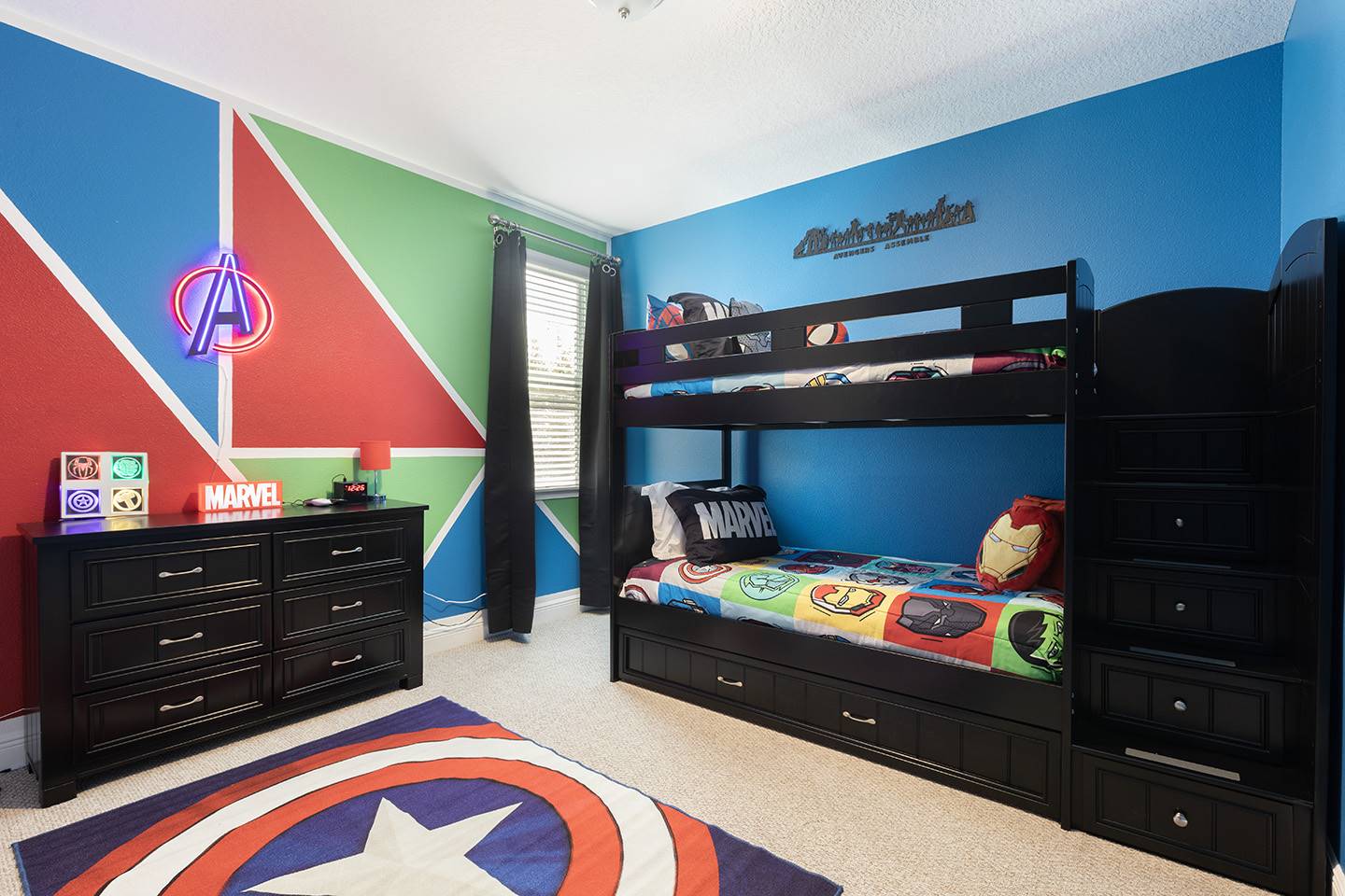 [amenities:themed-bedroom:3] Themed Bedroom