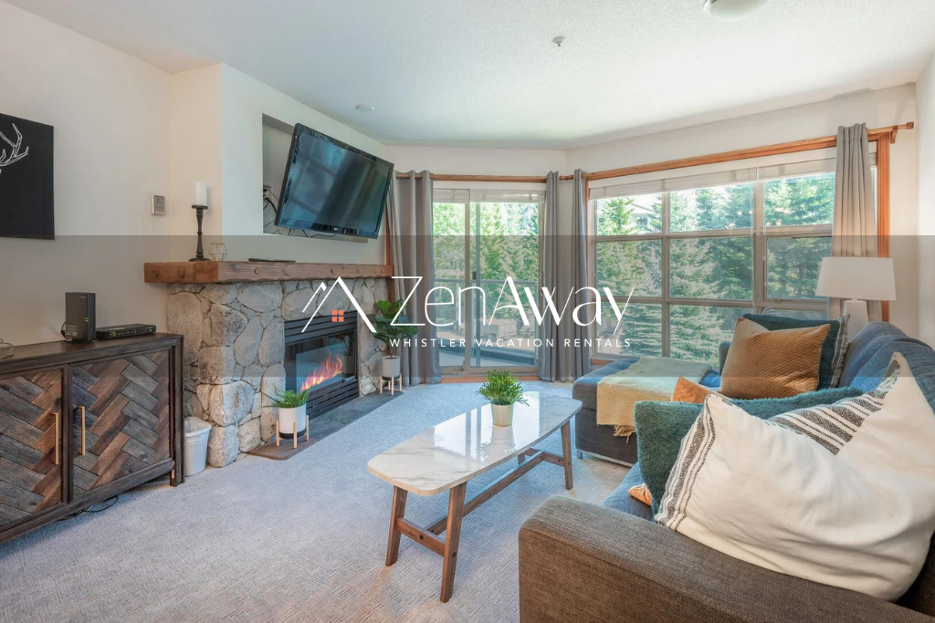 ❄︎Panorama Suite ❄︎Luxe Ski in/out 1 BR - 3 Hot Tubs & Pool | The Aspens