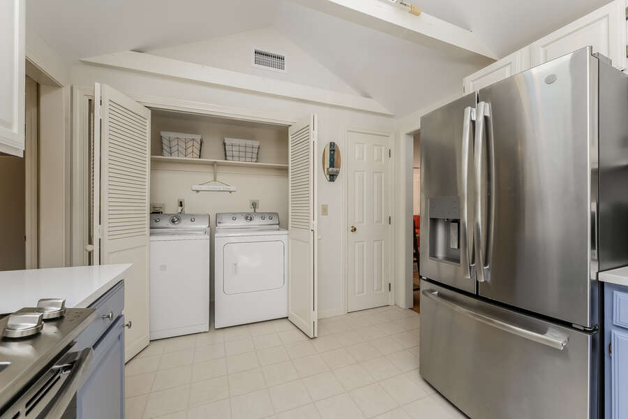 Laundry area is just off the kitchen 80 Lienau Dr Chatham Ma - Cape Cod- New England Vacation Rentals