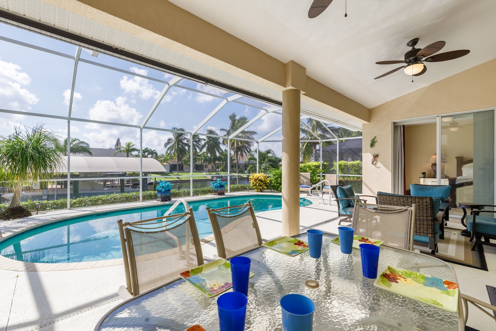Pool and spa vacation rental in Cape Coral, Florida