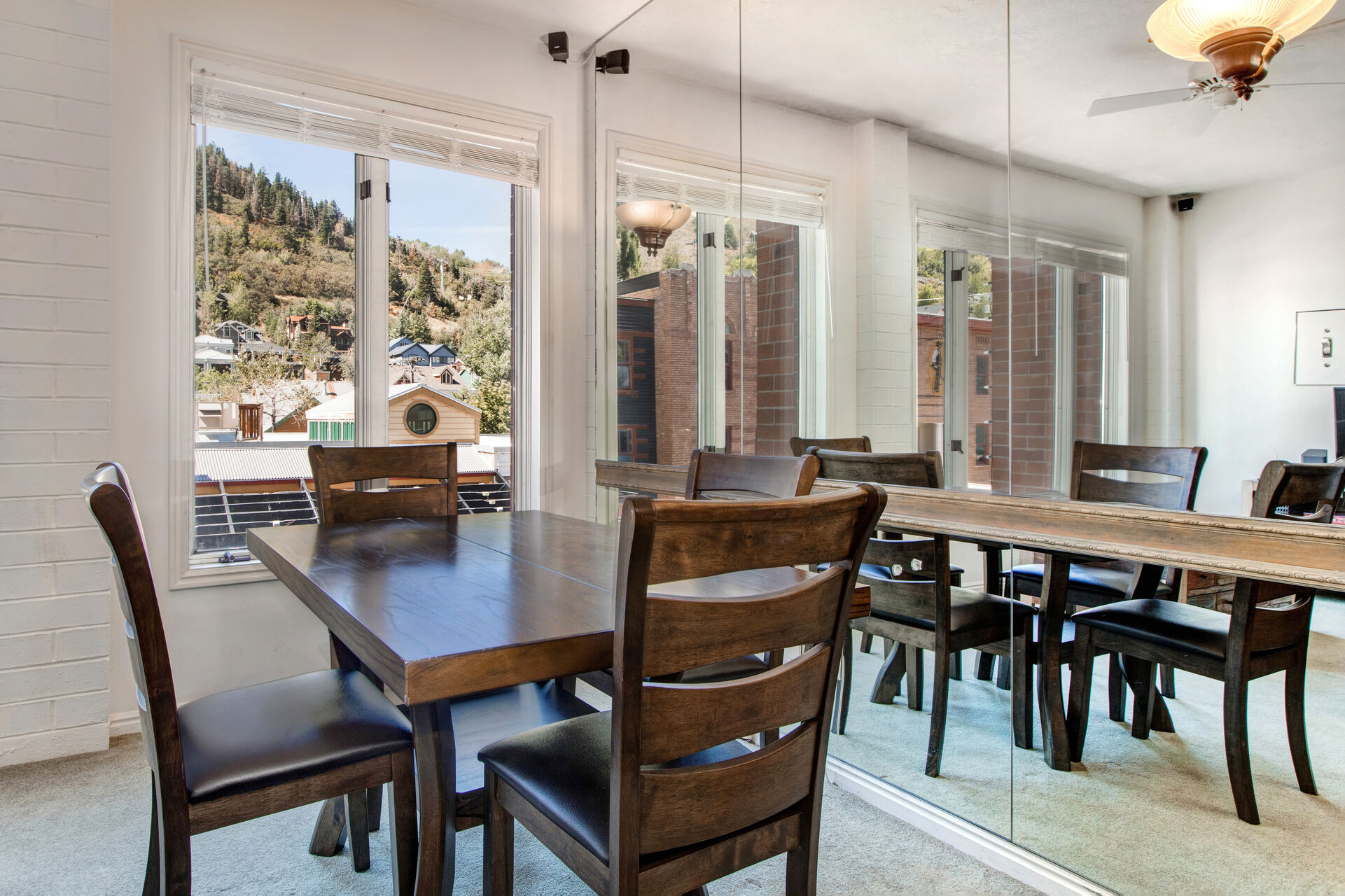 Dining Area with Seating for Four