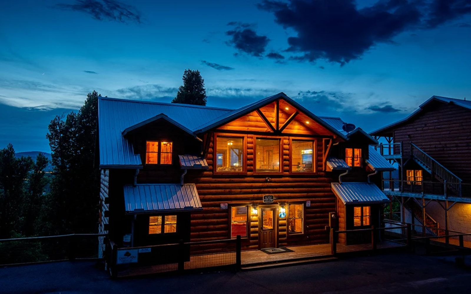 Big Bear Views Lodge
