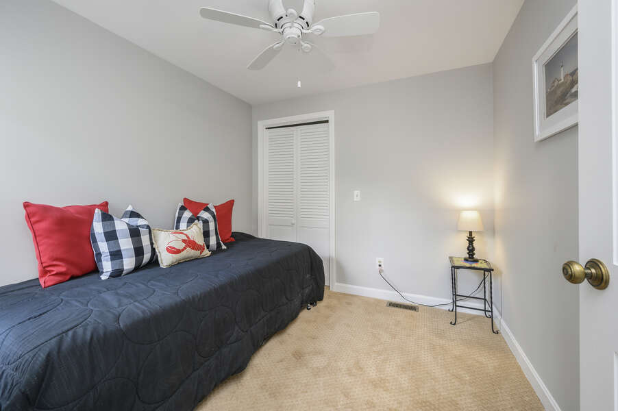 Bedroom #1 - Twin trundle - Sleeps 2, perfect for kids! - 35 Vacation Lane Harwich Cape Cod - New England Vacation Rentals