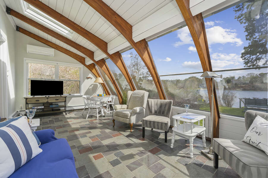Sunroom with floor to ceiling windows - 35 Vacation Lane Harwich Cape Cod - New England Vacation Rentals