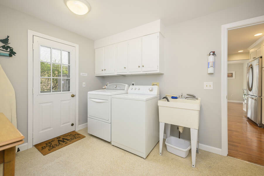 Washer / dryer off kitchen - 35 Vacation Lane Harwich Cape Cod - New England Vacation Rentals