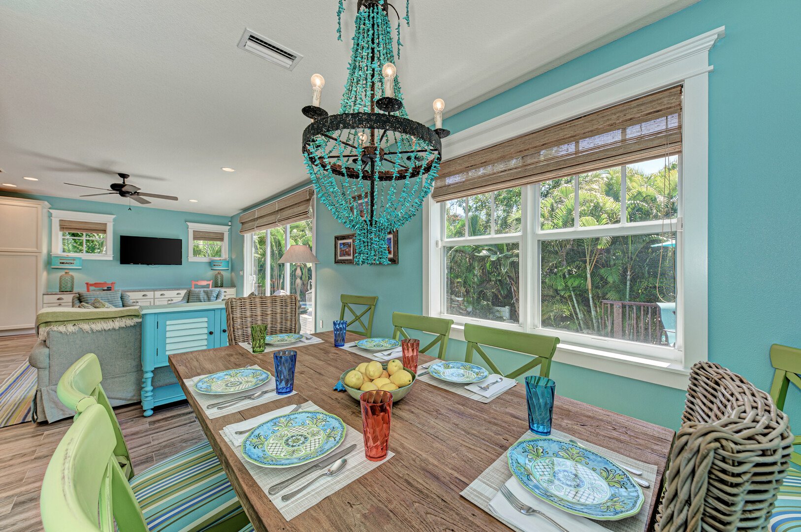 Blue Palm Paradise dining room