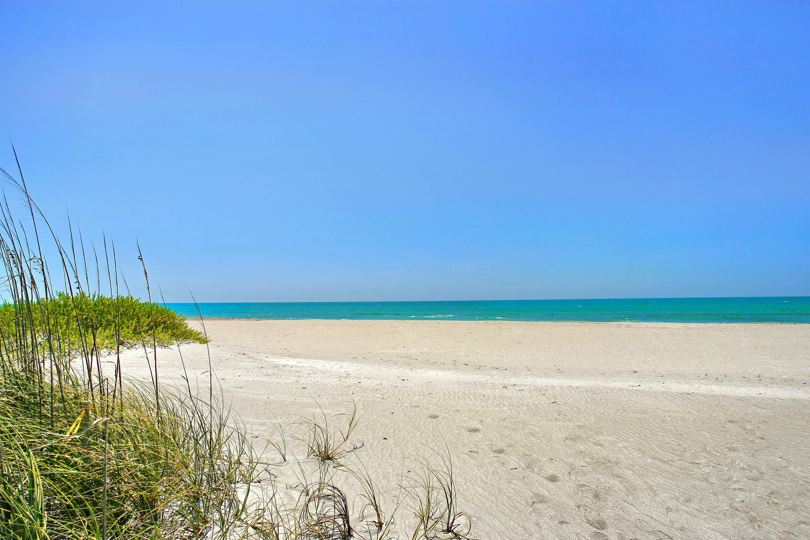 Gulf of Mexico beach alternate view