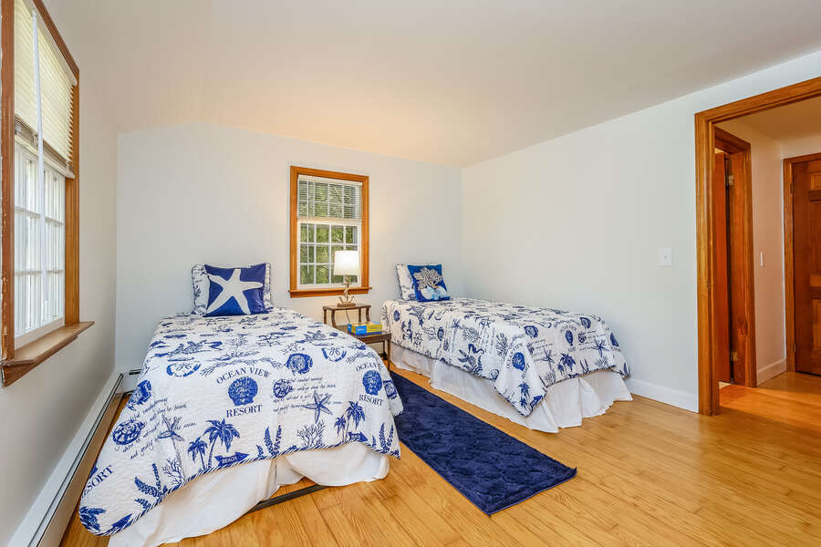Bedroom #4 - Two twin bed -2 Cove Road Harwich Cape Cod - New England Vacation Rentals- #BookNEVRDirectCozyCove