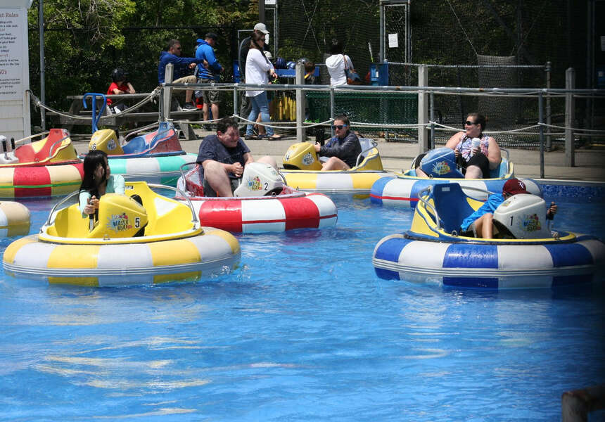 Kids activities - Bumper Boats on Route 28 in Harwich - Cape Cod - New England Vacation Rentals