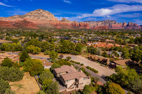 Located in West Sedona Surrounded by Stunning Red Rocks