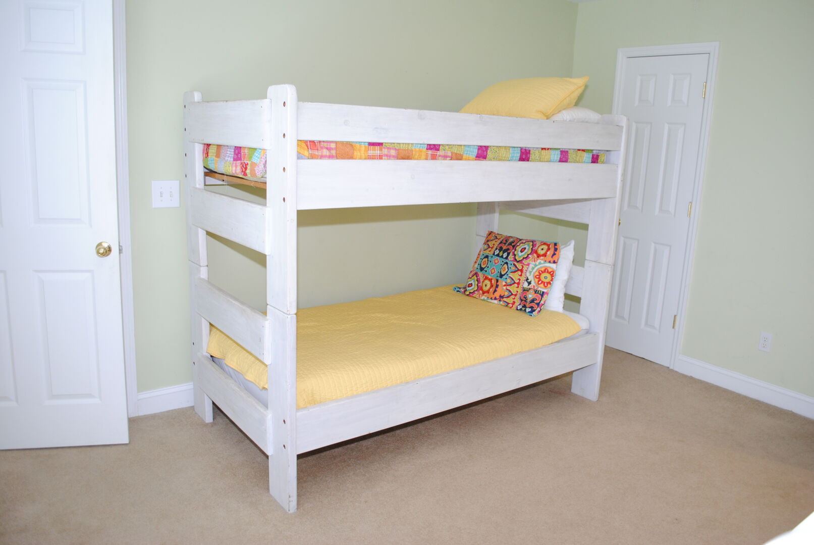 2 Sets of Bunk Beds (1 Full, 3 Twins) - Second Floor