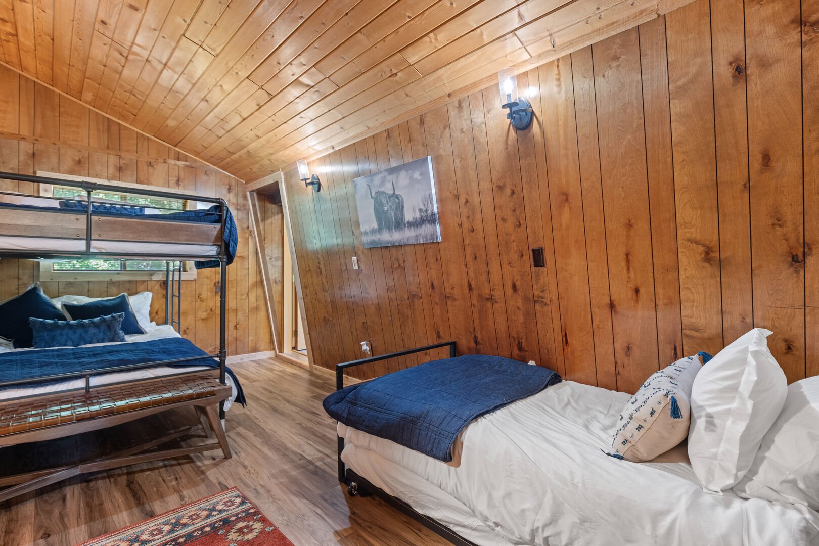 Heart of Winchester ~ LOFT on upper level w/ queen over queen bunk bed and twin bed (considering this bedroom #5)