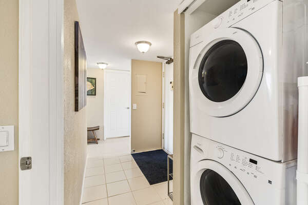 Entry and in-unit washer/dryer