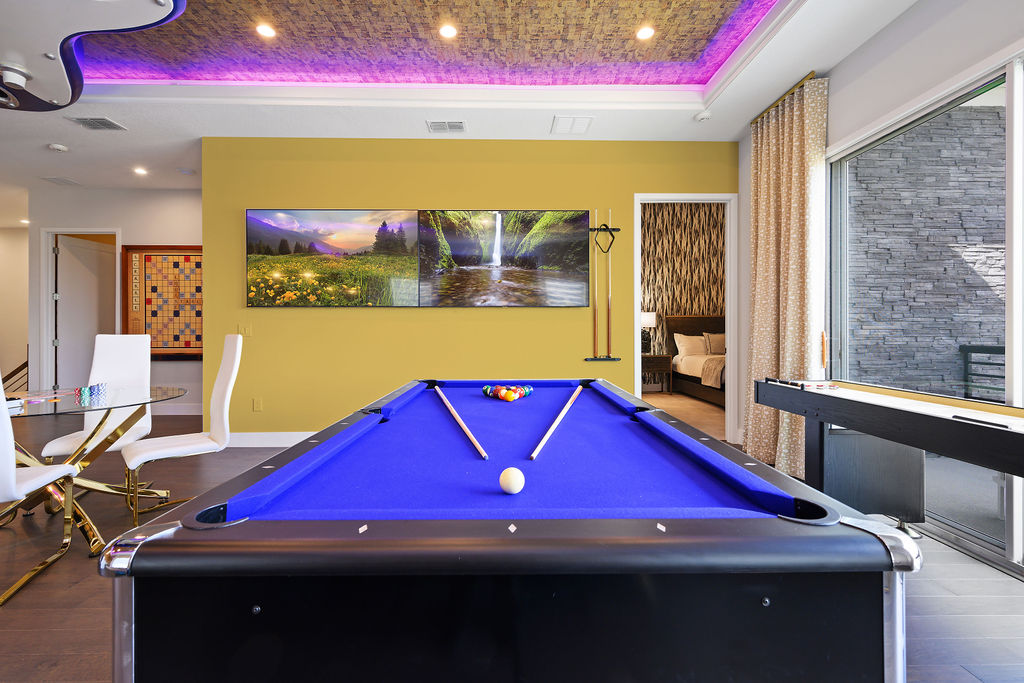 [amenities:pool-table:3] Pool Table