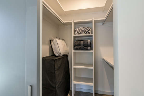 Master 2 Walk-in Closet with a Rollaway Twin Bed