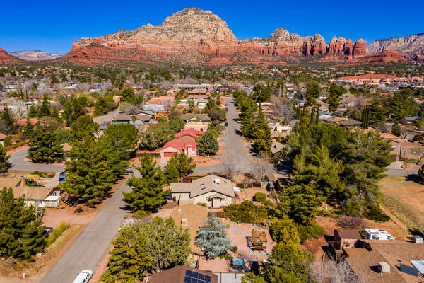 Surrounded by Sedona's Stunning Red Rock Vistas